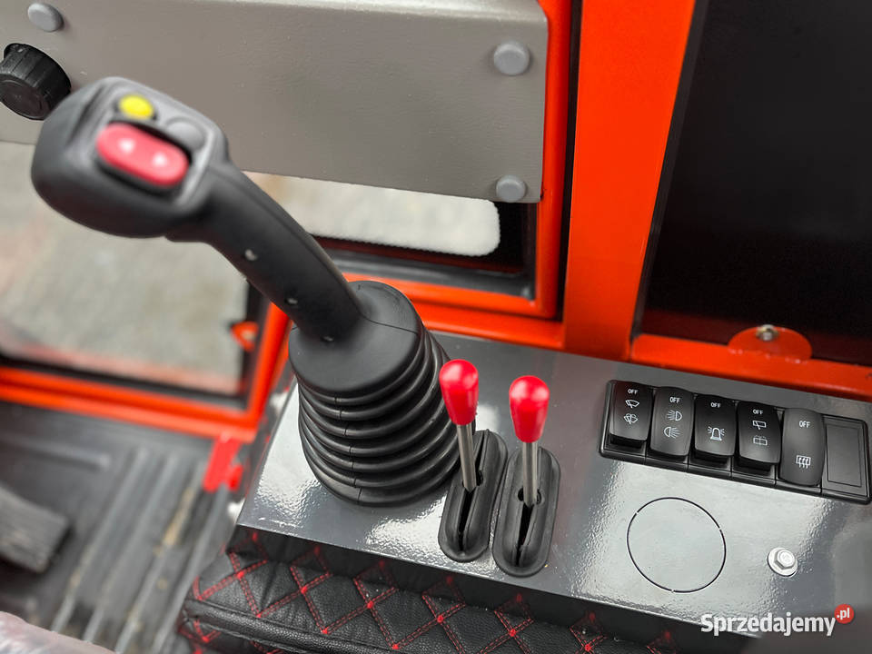 Ładowarka kołowa teleskopowa Gnstig 911T 1000 nie