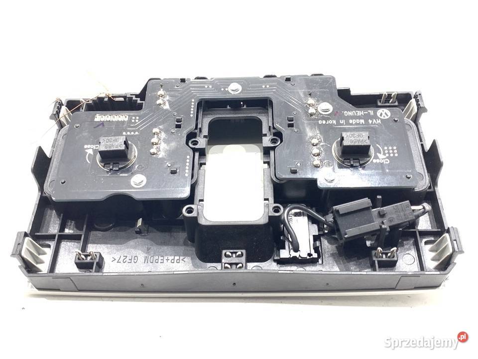 LAMPA SUFITOWA VW GOLF VII 3B0035711B Kombi