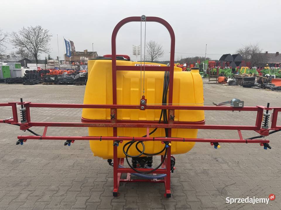 NOWY Opryskiwacz Polowy 600 L 12 m 3 Sekcje Koło