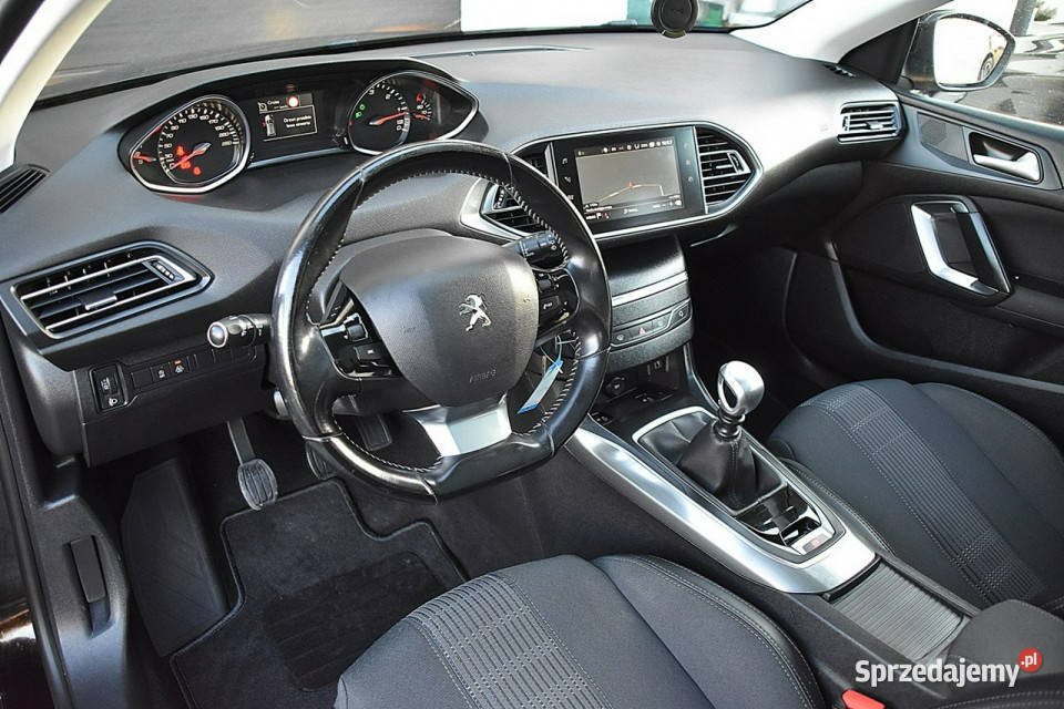 Peugeot 308 16Hdi 120 LIFT Led Navi Panorama 249000km Nowe Kucice