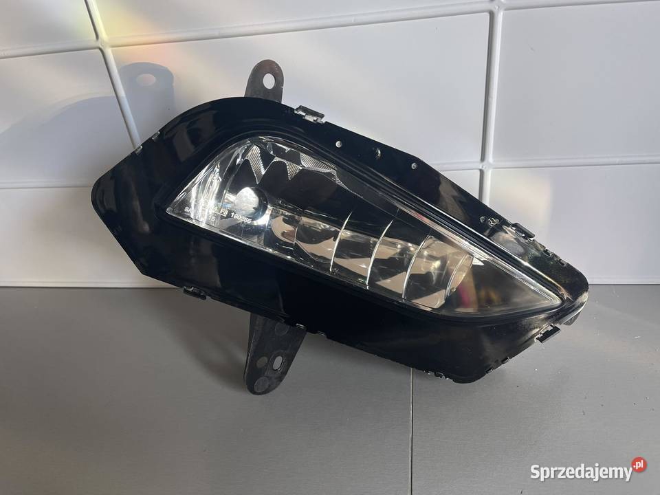 OPEL MOKKA X PRAWY HALOGEN Lampy tylne Ostroróg