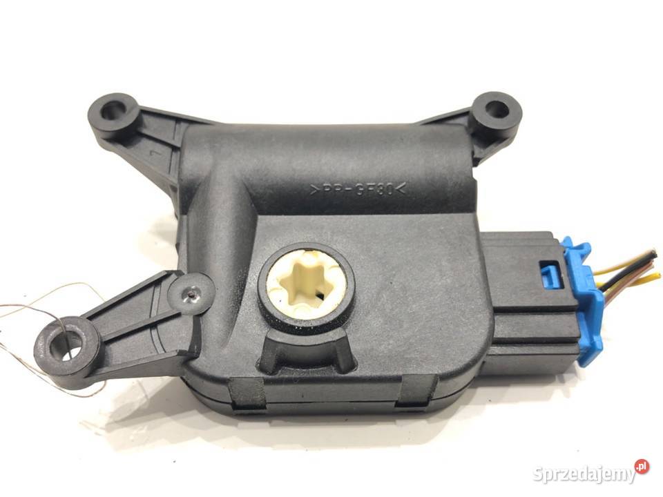 SILNIK NAGRZEWNICY VW 0132801362 PASSAT B7 1015 osobowe Silniki