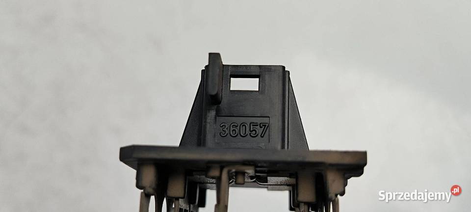 REZYSTOR PEUGEOT 206 36057 Lipno