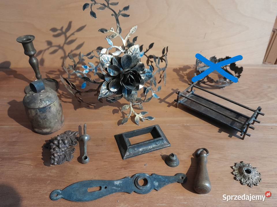 Zestaw różne stare metalowe elementy zabytek PRL Dąbrowa Górnicza