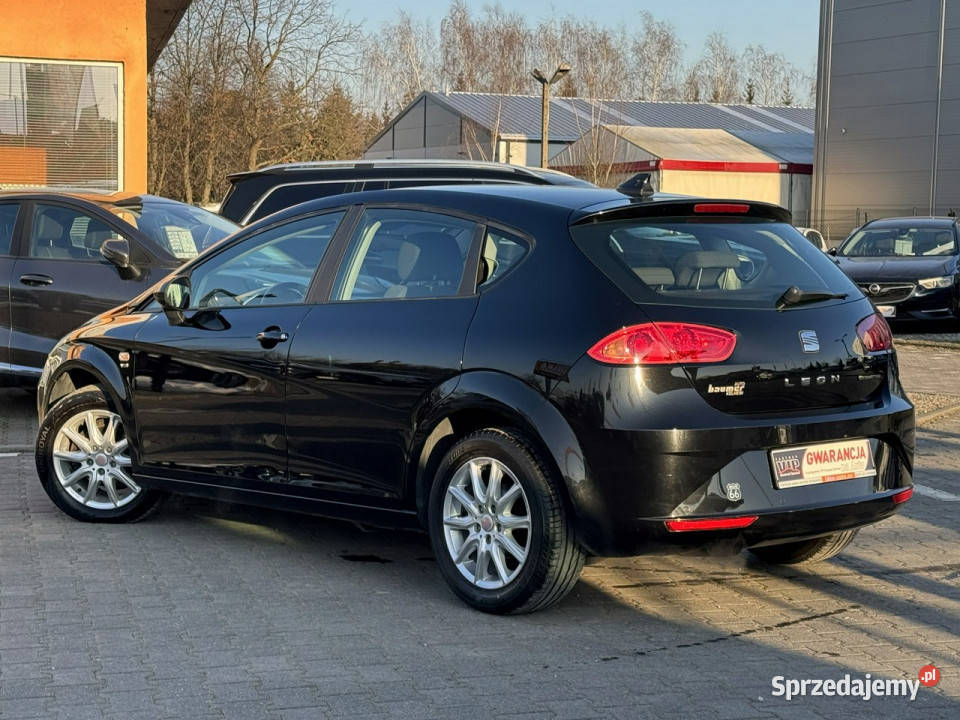 Seat Leon FILMBenzynaEURO 5StyleRoczna Gwarancja wielofunkcyjna kierownica Suchy Las