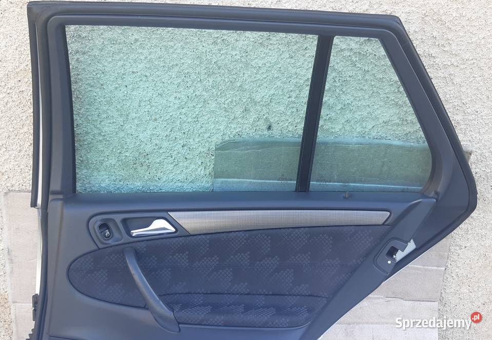 DRZWI PRAWY TYŁ MERCEDES W203 LIFT KOMBI części blacharskie