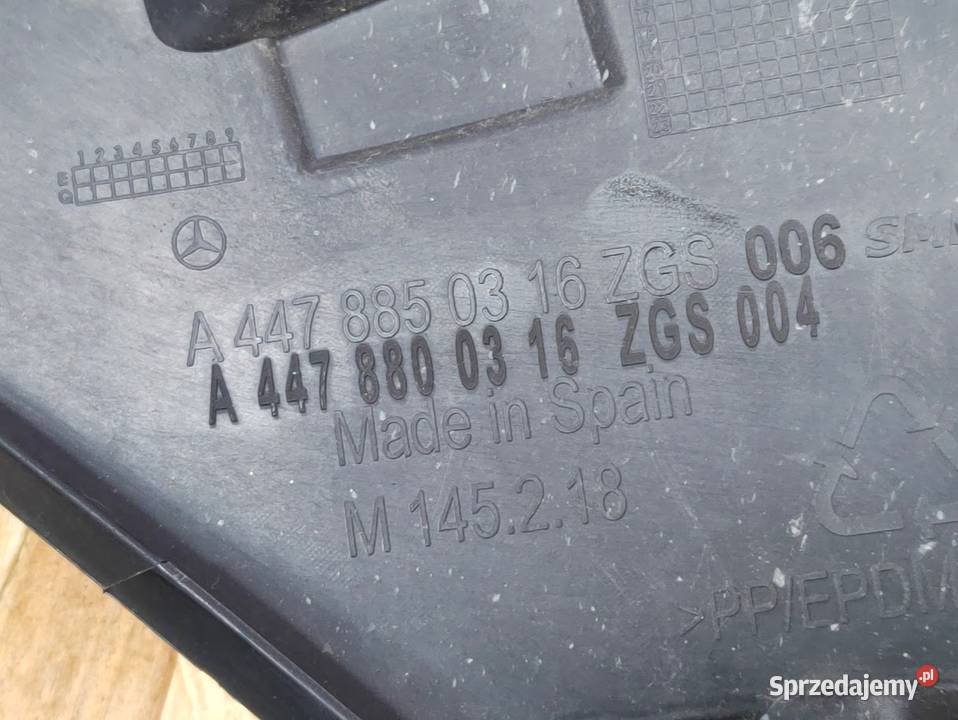 Ślizg Mocowanie Zderzaka Prawy Przód Mercedes sprzedam