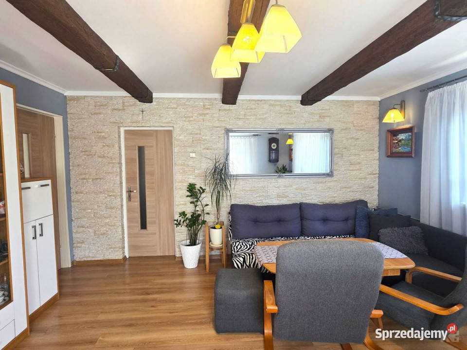 Dom wolnostojący na sprzedaż Huzele 120m2