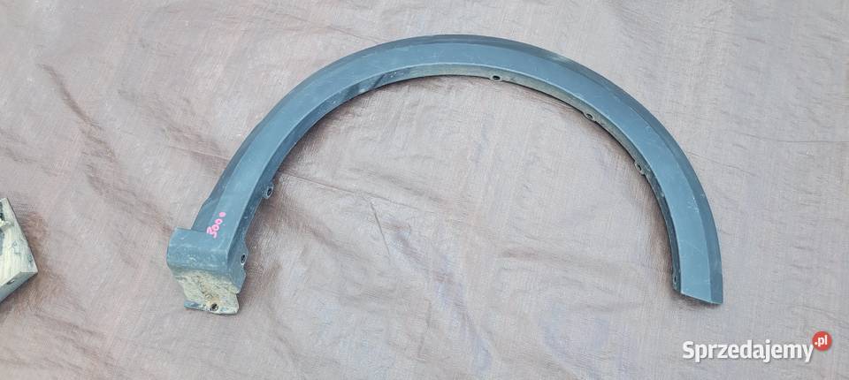 LISTWA BŁOTNIKA PRZÓD PRAWA DACIA SANDERO III osobowe Ruda Śląska sprzedam