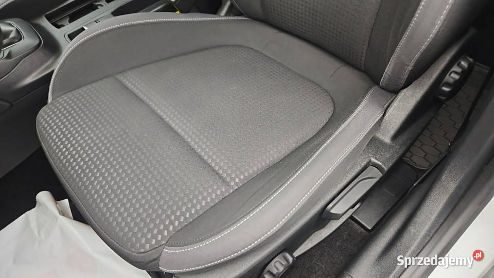 Ford Focus 15 EcoBlue SCR Connected Z Polskiego kamera cofania Focus Warszawa sprzedam