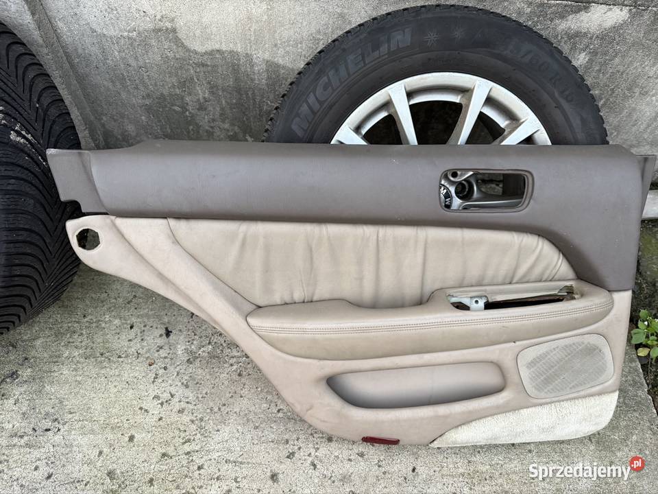 Tapicerka drzwi lewy tył Lexus LS400 UCF10 Częstochowa