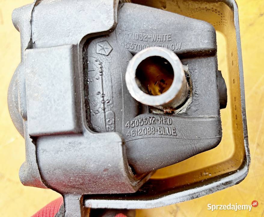 CHRYSLER LEBARON 90 PODUSZKA SILNIKA 30 6V PRAWA osobowe Radom