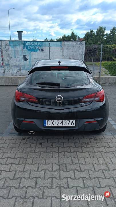 Opel Astra 16 benzyna 170 2014r Wrocław sprzedam