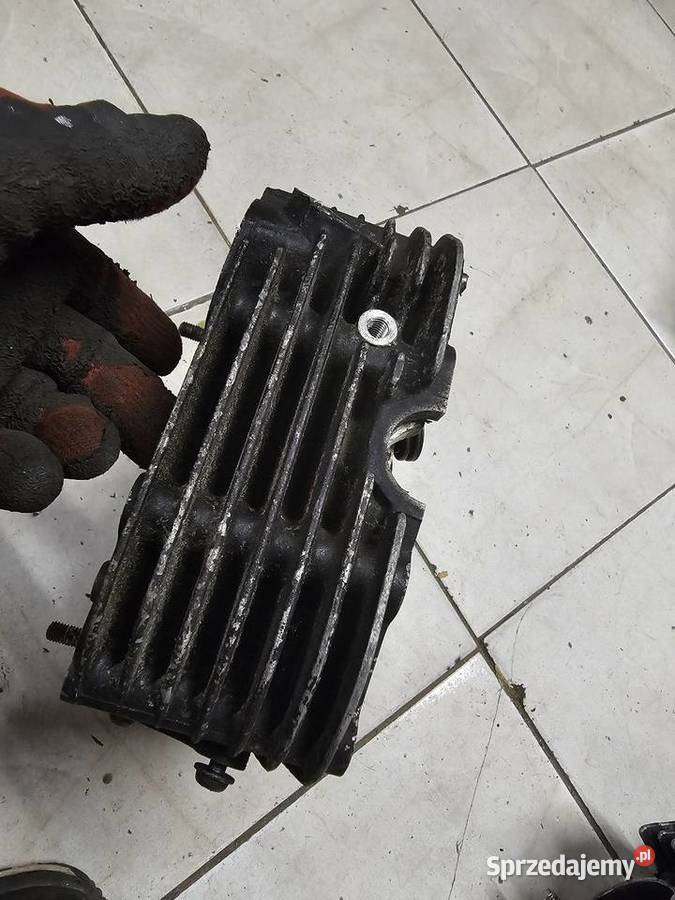 Suzuki DR 800 DR750 głowica zawory zawór wałek