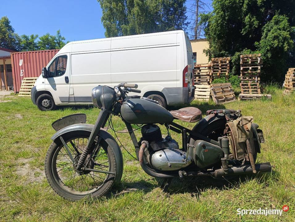 Jawa Perak 250 1952 z ciekawą historią Motoryzacja Kanie