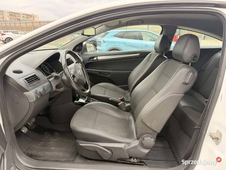 Opel Astra H GTC 18 Benzyna Coupe Opc Line Skóra czujnik zmierzchu