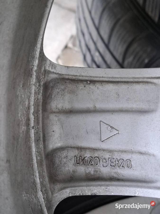 Koła felgi opony Hankook 22550 R17 5x120 ET 20 Świecie