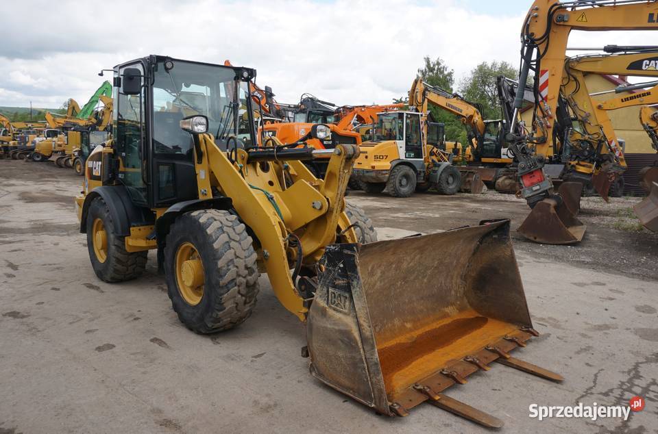 Ładowarka CAT 906 M 2019 Rok produkcji 2019 Jeziorko