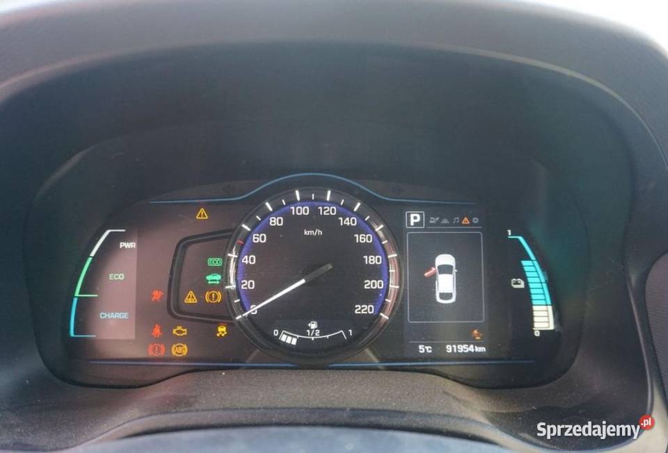 Niski przebieg Hybryda Plugin IONIQ Poznań