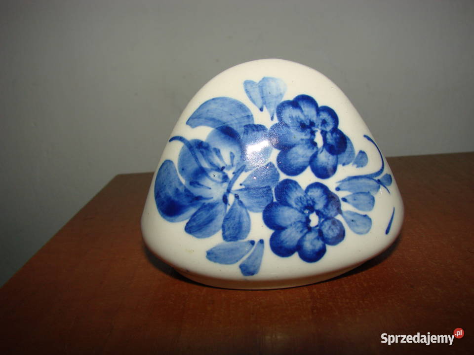 Włocławek fajansowy serwetnik