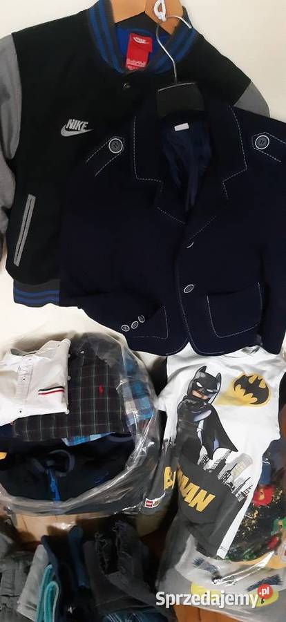 TOTALNA WYPRZEDAŻ MARKOWYCH UBRAŃ CHŁOPCA