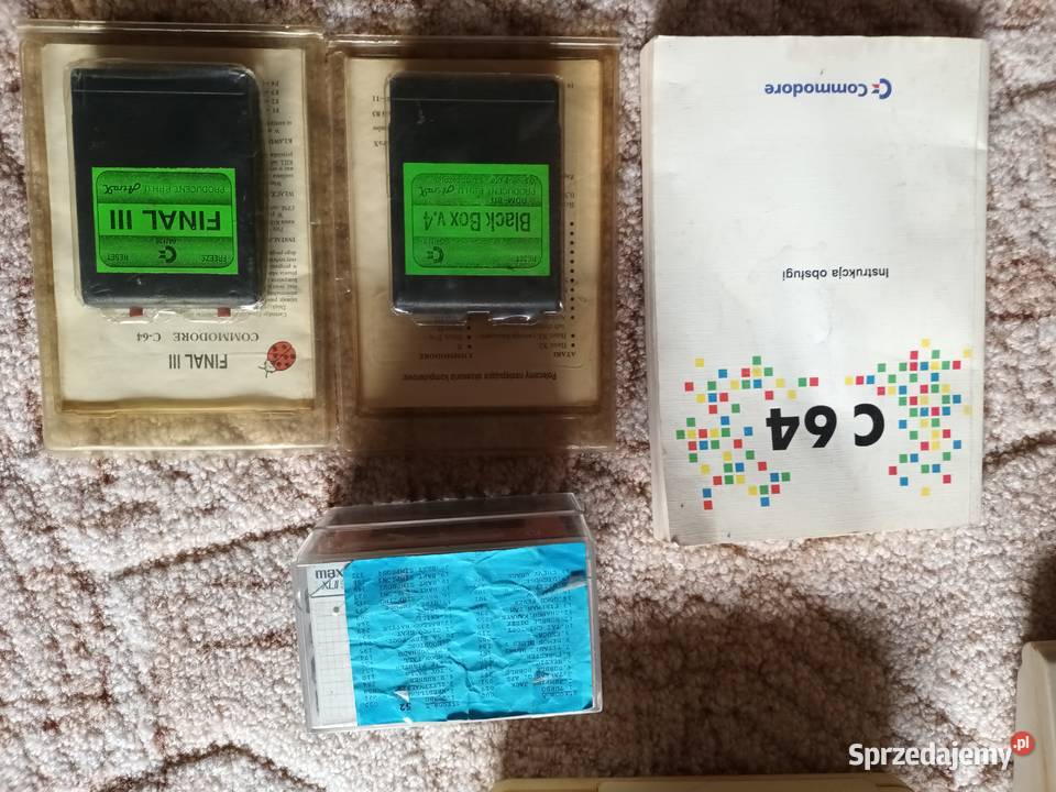 Komputer Commodore C64 z zestawem UNIKAT Olsztyn