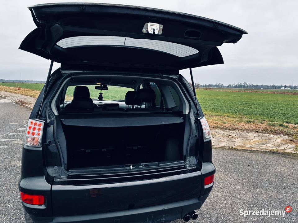 Mitsubishi Outlander II 2011 177 zadbany niski Przasnysz sprzedam