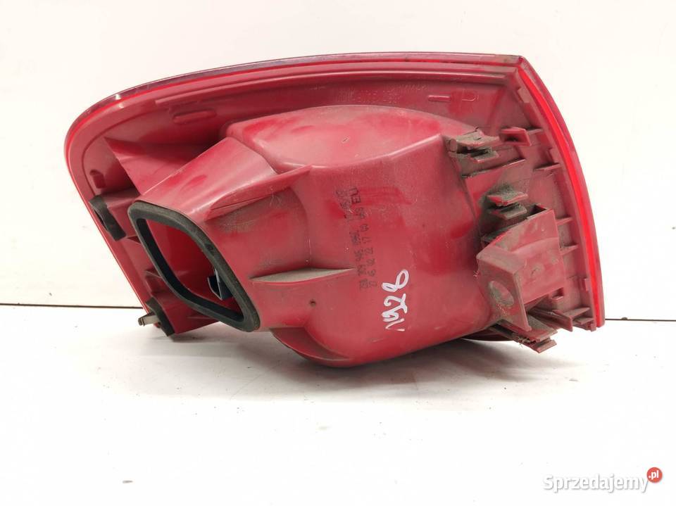 LAMPA TYŁ PRAWA KOMBI LED 3C9945096C VW Passat