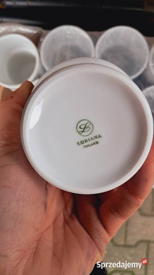 Karton Zestaw Kubków Białych Porcelanowych biały kujawsko-pomorskie Świecie