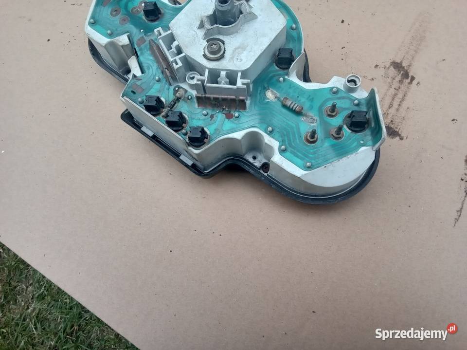 Peugeot licznik skuter Namysłów