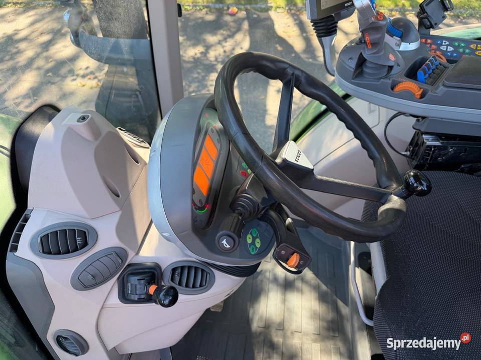 Ciągnik rolniczy Fendt 724 ProfiPlus Vario dolnośląskie