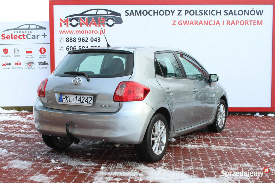 Toyota Auris 14 D4D 90 2016 roku jeden isofix