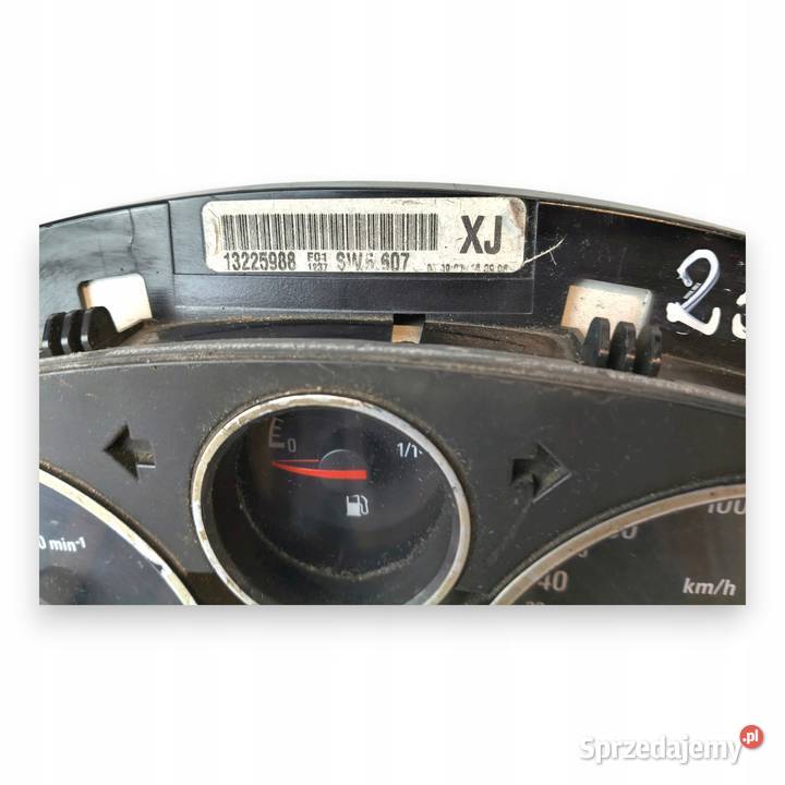 LICZNIK ZEGARY 13225988 XJ Opel Astra H Zafira B Chełm sprzedam