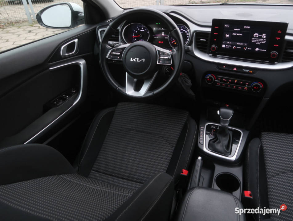 Kia Ceed 15 TGDI pełny VAT Łódź