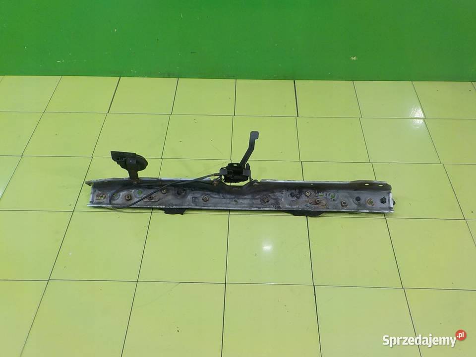 DAIHATSU TERIOS II 15 B 09r 5D pas przedni gorny osobowe Suków sprzedam