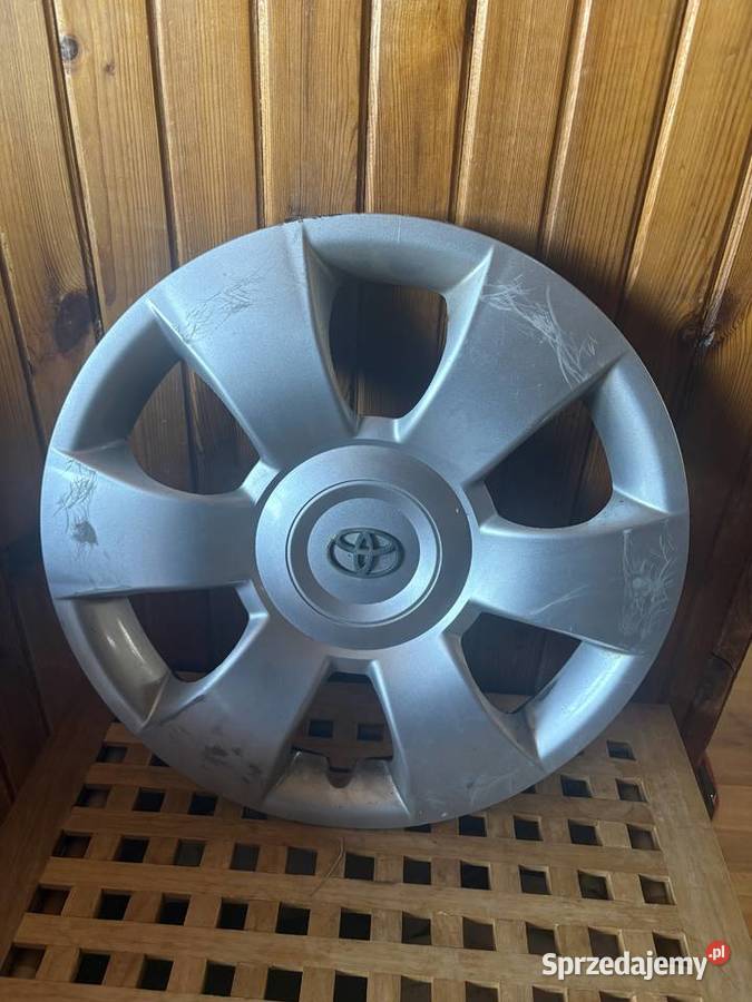 Kołpak Toyota Auris yaris wielkopolskie Krajenka sprzedam