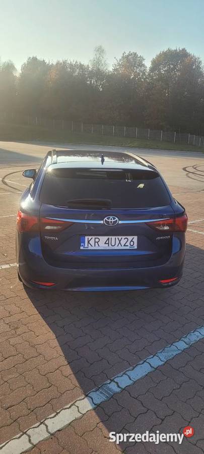 Toyota Avensis Combi Diesel Premium Polski Salon małopolskie Kraków
