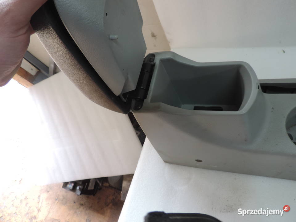 KIA CERATO 1 TUNEL ŚRODKOWY PODŁOKIETNIK Nowy Sącz