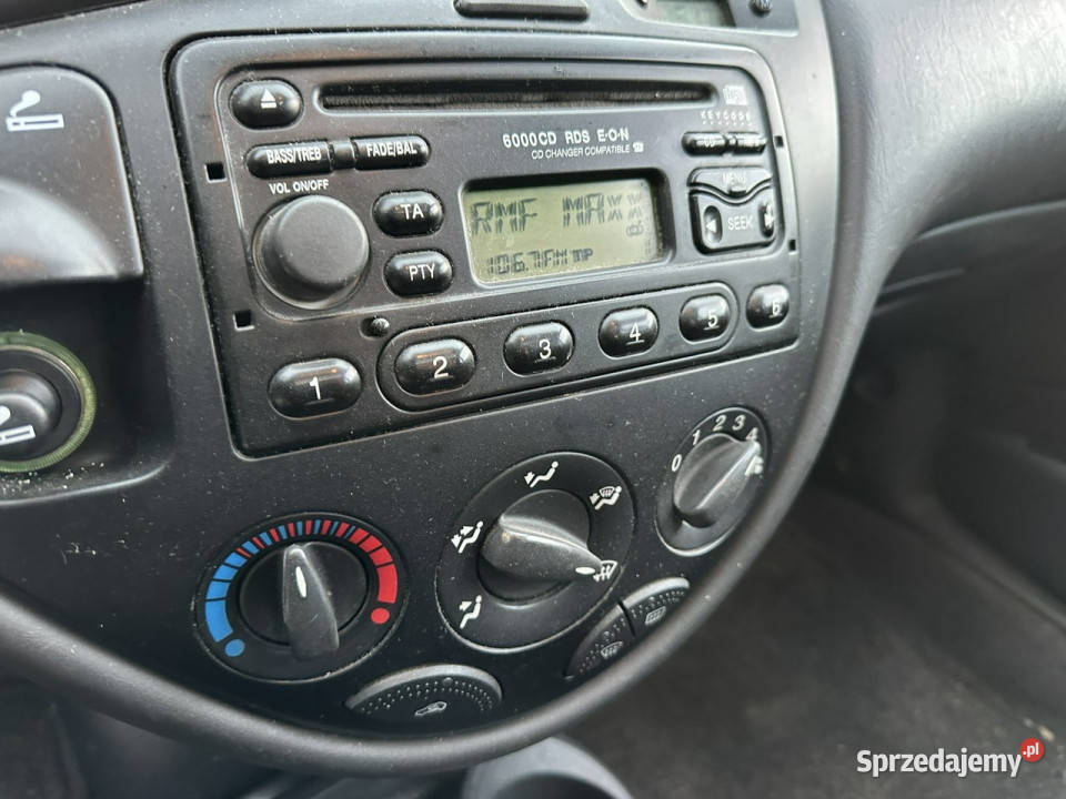 Ford Focus Niezawodna benzyna 14 podg szyba pomorskie Wejherowo