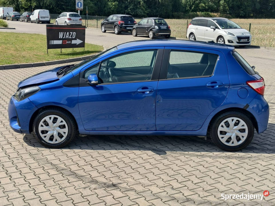 Toyota Yaris 10 benzyna 72 CIĘŻAROWY 2OSOBOWY Kęty