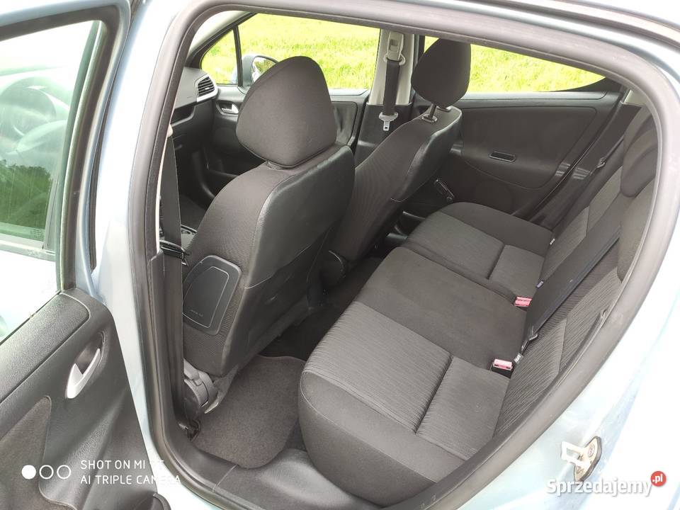 Peugeot 207 2010r 14 benzyna 75 podkarpackie Rzeszów sprzedam