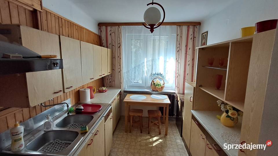 Sprzedam mieszkanie Tarnów Św Faustyny piwnica