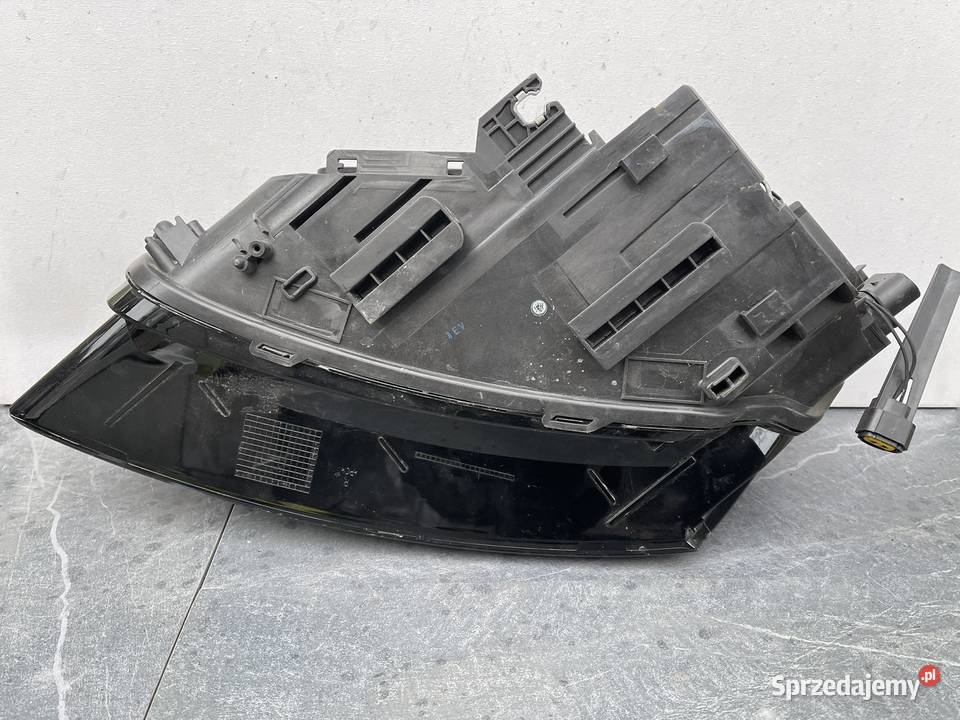 AUDI Q5 LIFT PRAWA LAMPA PRZÓD ANGLIK 8R0941004A sprzedam