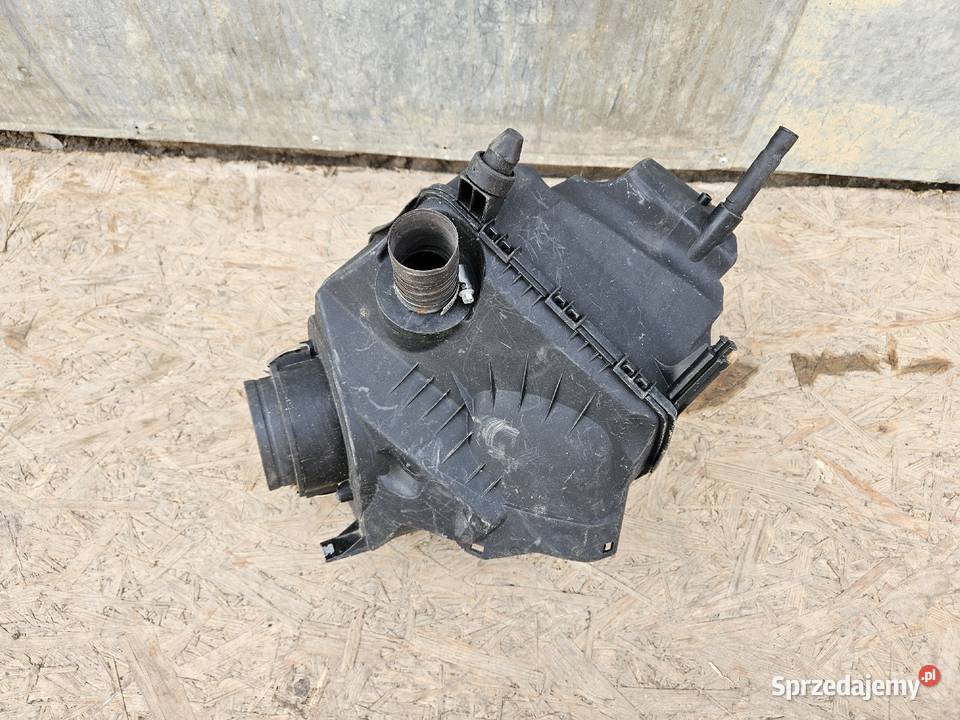 AUDI A6 C6 OBUDOWA FILTRA POWIETRZA 4F0133843 Międzychód