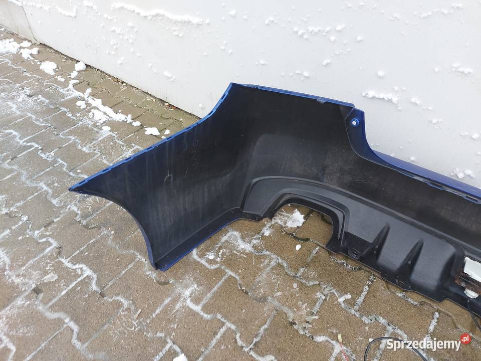 Subaru WRX STI 2015r zderzak tył tylny niebieski