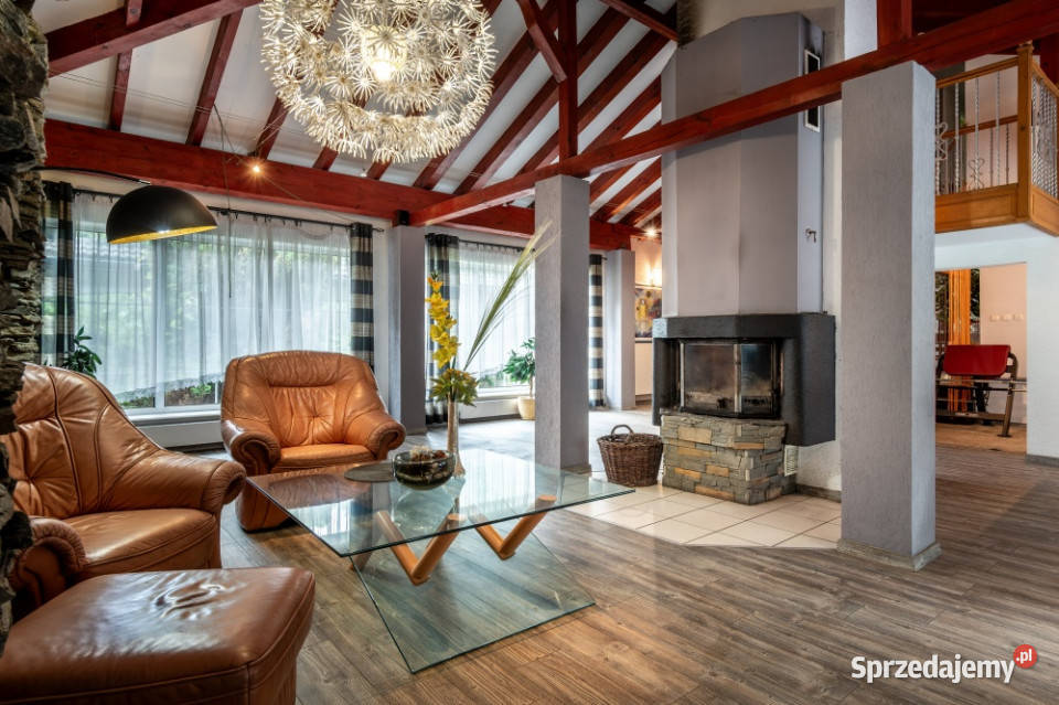 Dom 204 m z duszą 36 ar lesie Nowa Sarzyna Bez 204m2
