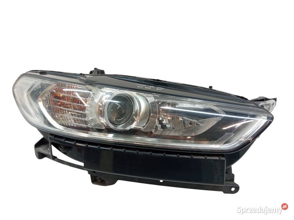 LAMPA PRZÓD PRAWA SOCZEWKA EUROPA DS7313W029AE