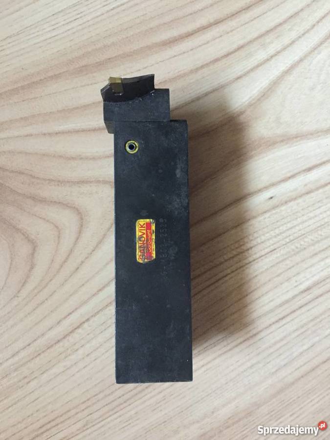 Adapter SANDVIK z nożykiem do rowków Czarnożyły