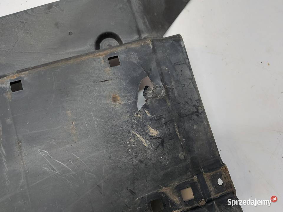 Mazda CX60 2023 osłona prawa dolna podwozia