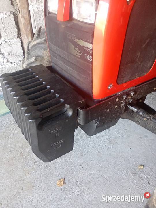 Zderzak ramka zetor Napęd 2x4 Zetor Kraków sprzedam